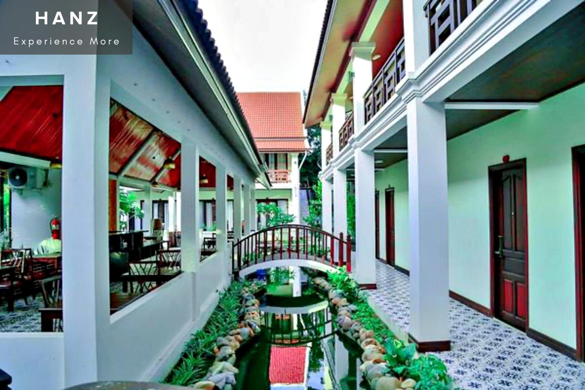 Sunrise Luang Prabang Hotel Kültér fotó